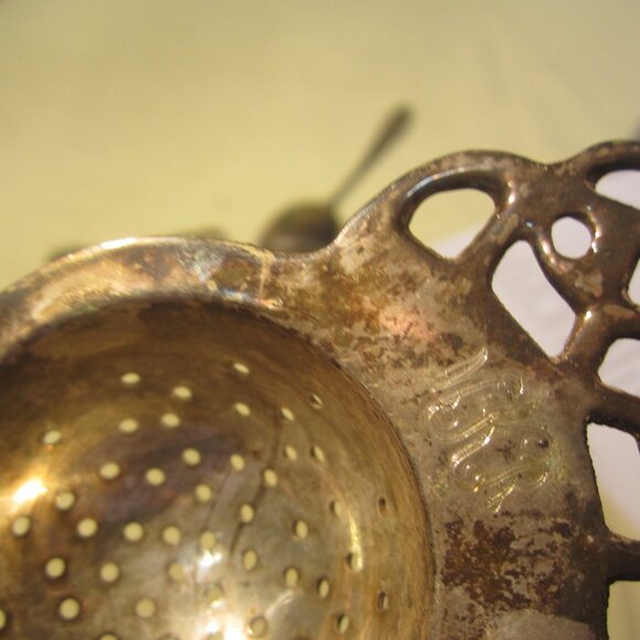 VTG 4 PC METALWARE, GREAT FOR A BAR, OR USE SEPERATELY - Picture 6 of 6